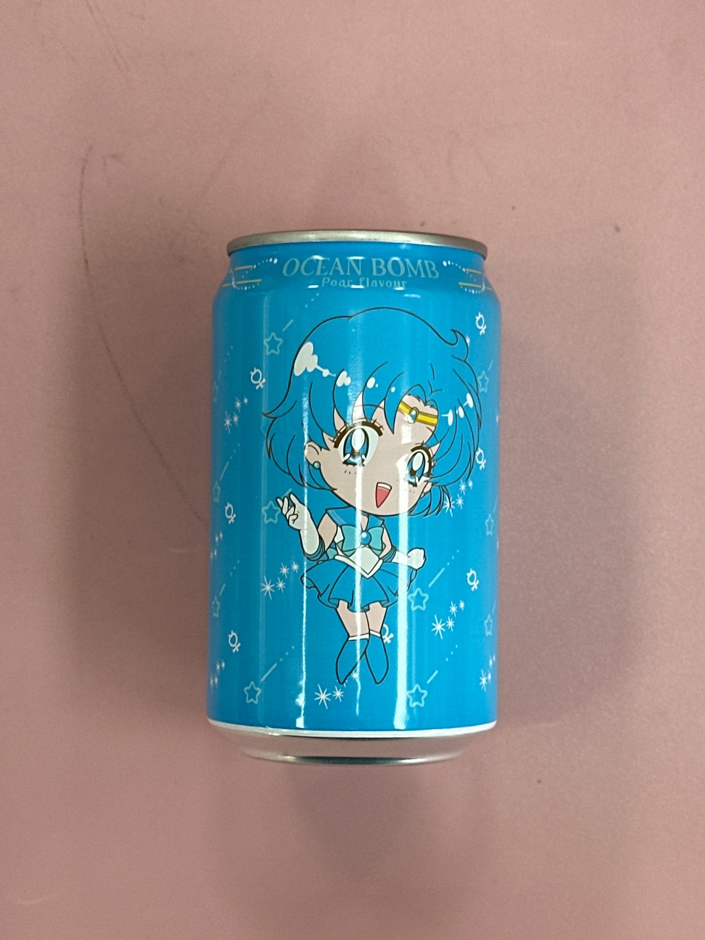 Sailor moon sparkling water pear flavour