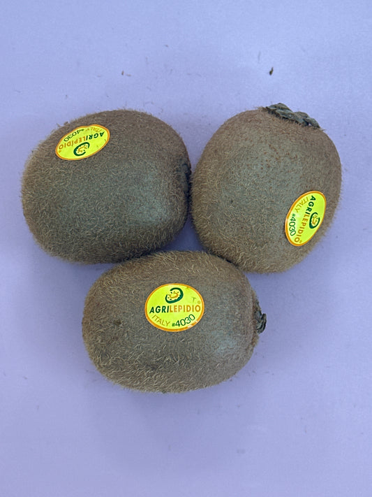 Kiwi Fruits Imports Italy
