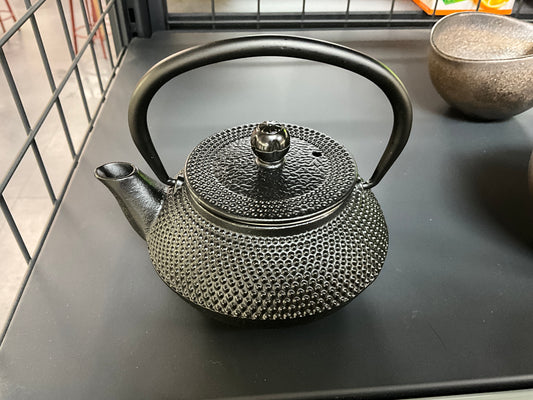 Cast Iron teapot (small)