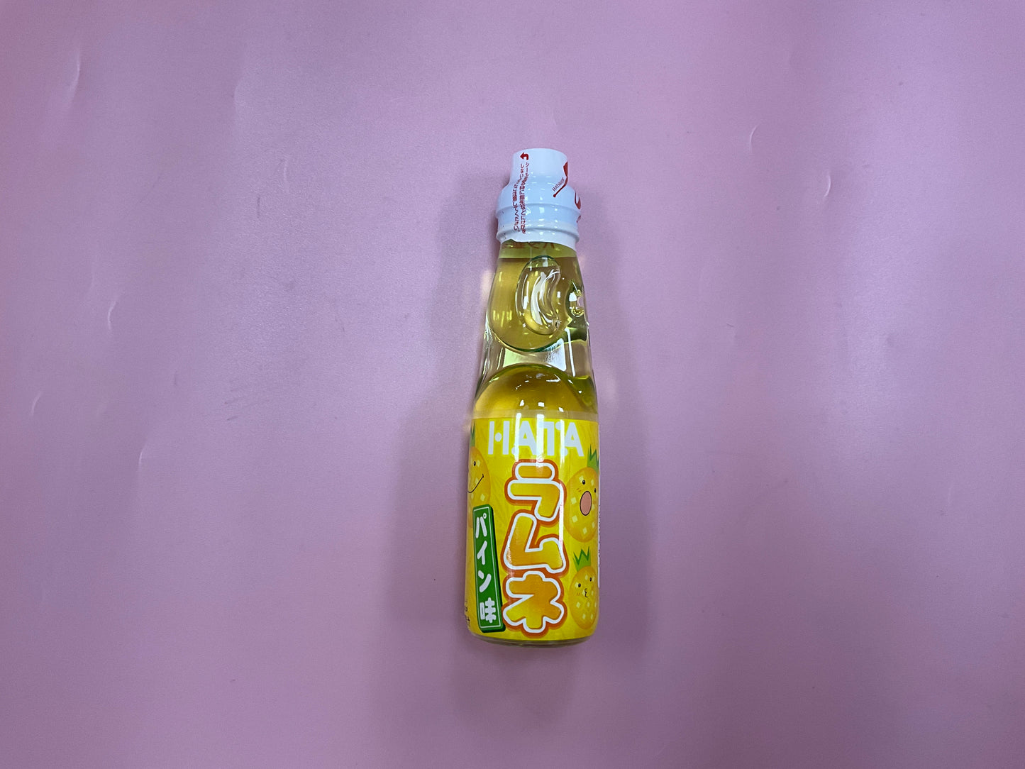 Hata Ramune pineapple flavour soft drink 200ml